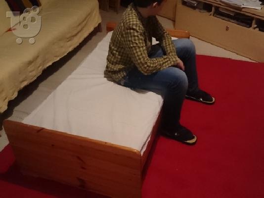 Βρεφικό κρεβατάκι
